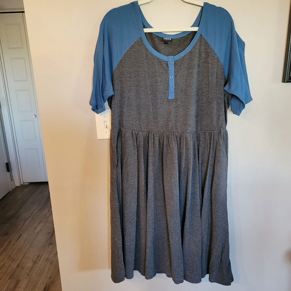Torrid Size 3 Skater Dress